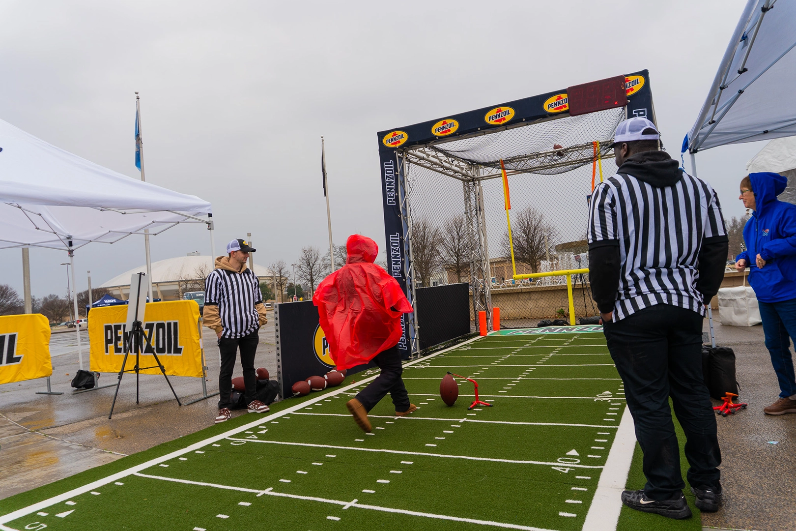 Kicking Field Goal Longest Field Goal Challenge