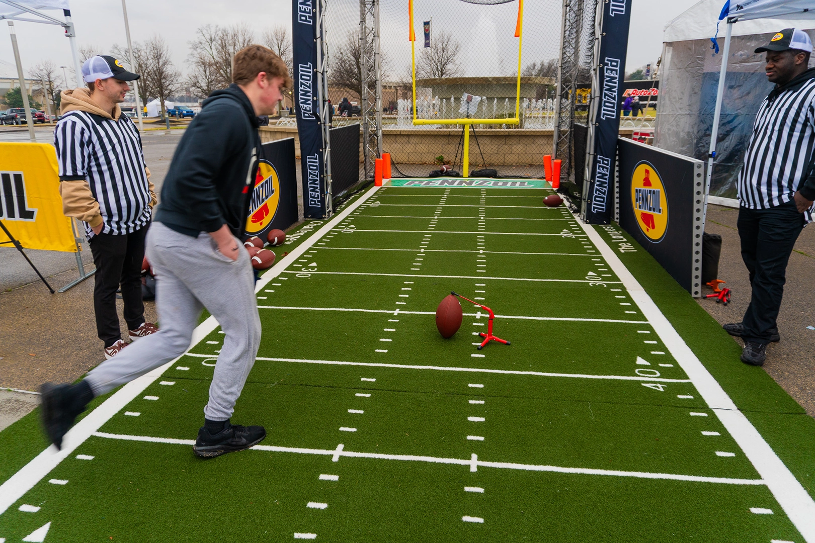 Longest Field Goal Challenge Participant Kicking