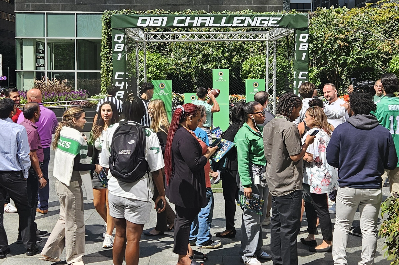 Qb1 Challenge Crowd