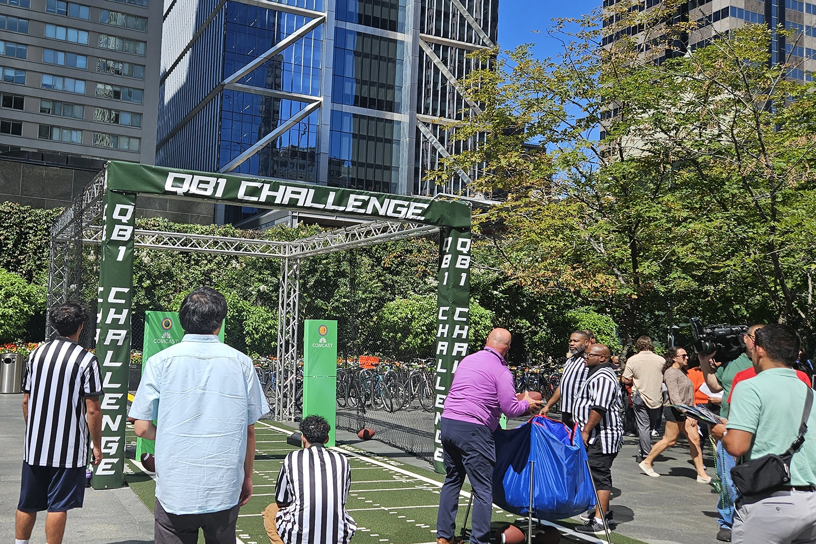 Qb1 Challenge Outside Banner